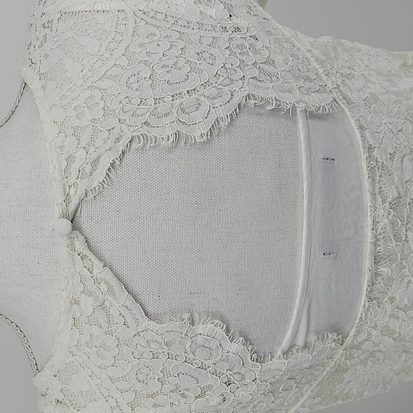 Abercrombie & Fitch Womens White Floral lace Sheer Top With Removable Liner S - Picture 12 of 16